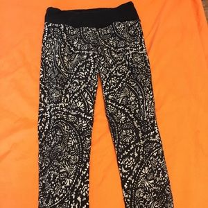 American Eagle Capri leggings Size M